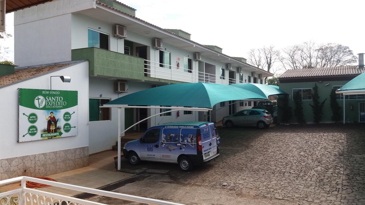 Hotel Santo Expedito Ижуи Екстериор снимка
